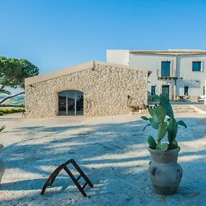 Alloggio per agriturismo Raffo, Naro